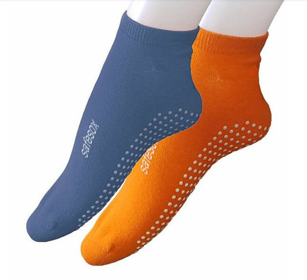 Picture of Large / XLarge - Non Slip Sock, Size 9 - 12 