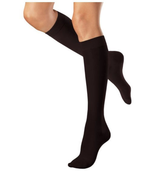 Picture of 4001 B/KNEE SMALL, CLOSED TOE - BLACK 